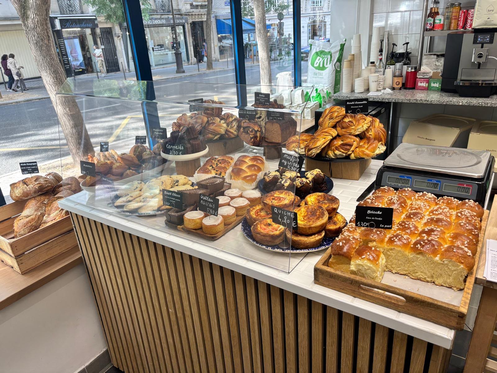 Basil bakery, products and workshop